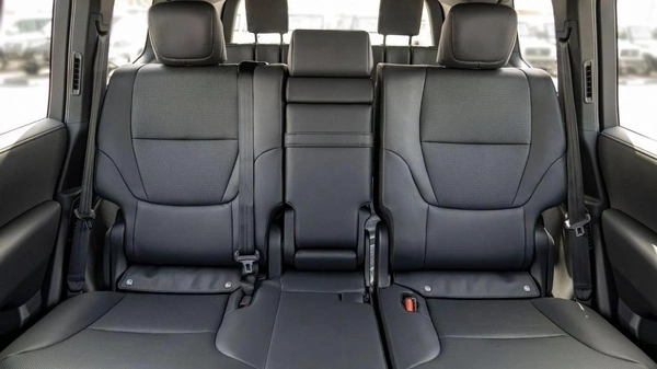 Toyota Land Cruiser TOYOTA LANDCRUSIER LC300 VX 4.0 PETROL TWIN TURBO