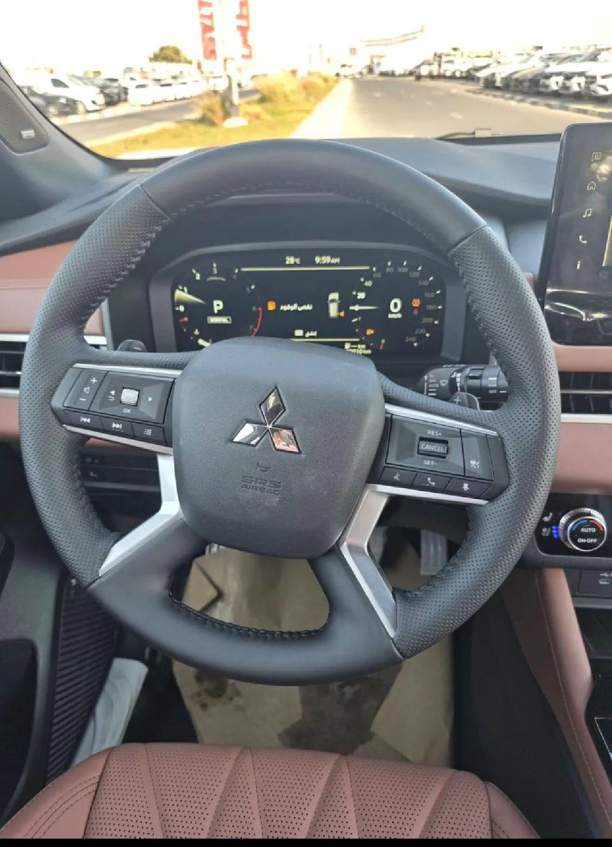 MITSUBISHI OUTLANDER P LINE-2-2
