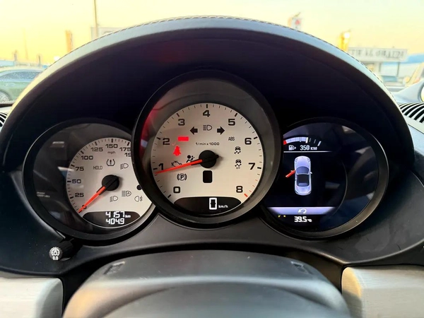 2023 Porsche Boxster S