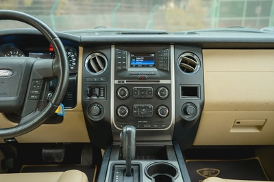 Expedition XLT | GCC Specs | REF#F45912-16