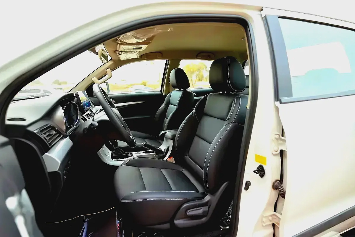 Dongfeng Rich 6 | Double Cabin 4X4 | Automatic | GCC Specs | Ref#D05407-8-8