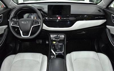JAC JS4 1.5T ( 2023 Model ) in White Color GCC Specs-7