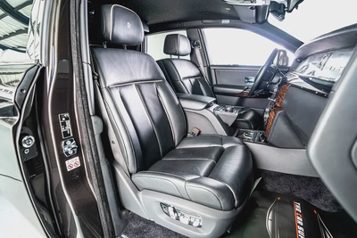 Rolls Royce Phantom-Diamond Grey Exterior Color-24 Inch Chrome Rims-Star Light System-14