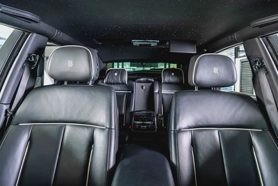 Rolls Royce Phantom-Diamond Grey Exterior Color-24 Inch Chrome Rims-Star Light System-15