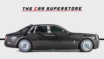Rolls Royce Phantom-Diamond Grey Exterior Color-24 Inch Chrome Rims-Star Light System-8