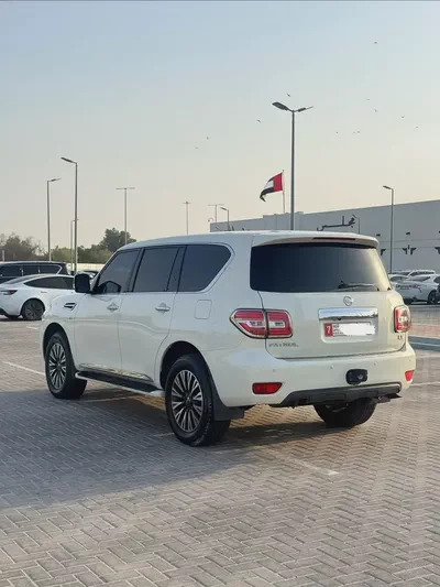Nissan Patrol LE 2019 GCC Specs-5