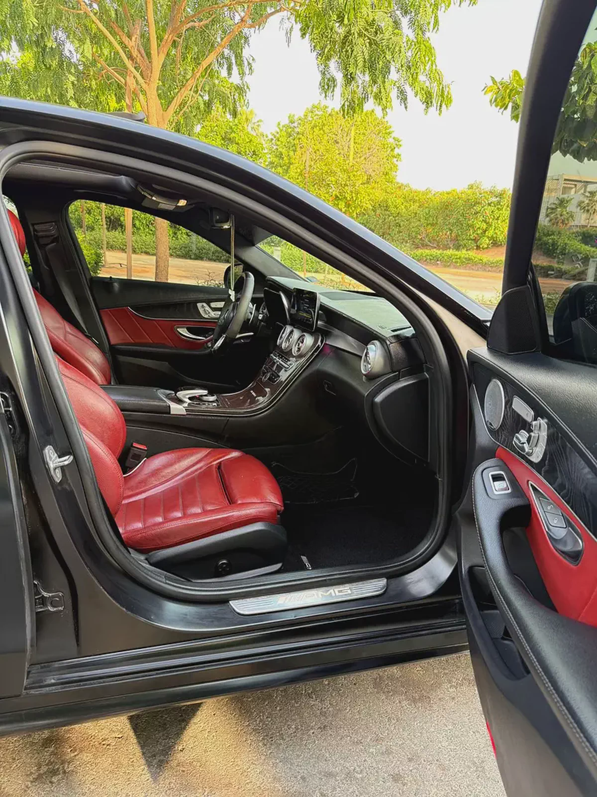 Mercedes-Benz AMG 2019 Canadian Specs-6-6