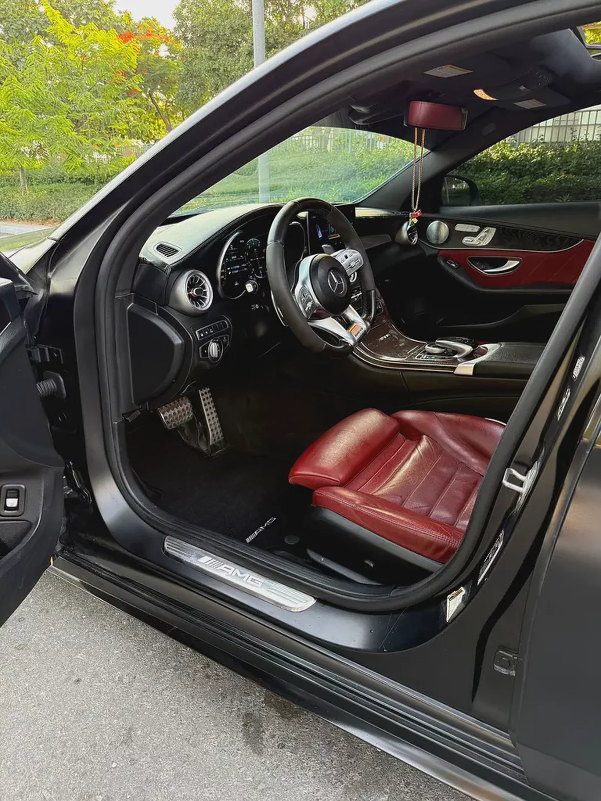 Mercedes-Benz AMG 2019 Canadian Specs-8-8