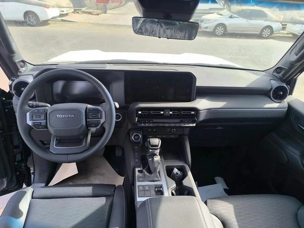 Toyota Prado  LUXURY 2.4L PETROL