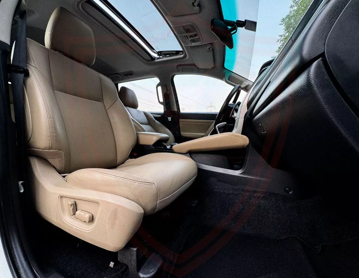 Mitsubishi Montero Sport GLS PREMIUM Mitsubishi Montero Sport | 3.0 L | 2023 | GCC | Accident-Free | In Excellent Condition | 1344 P.M-9-0