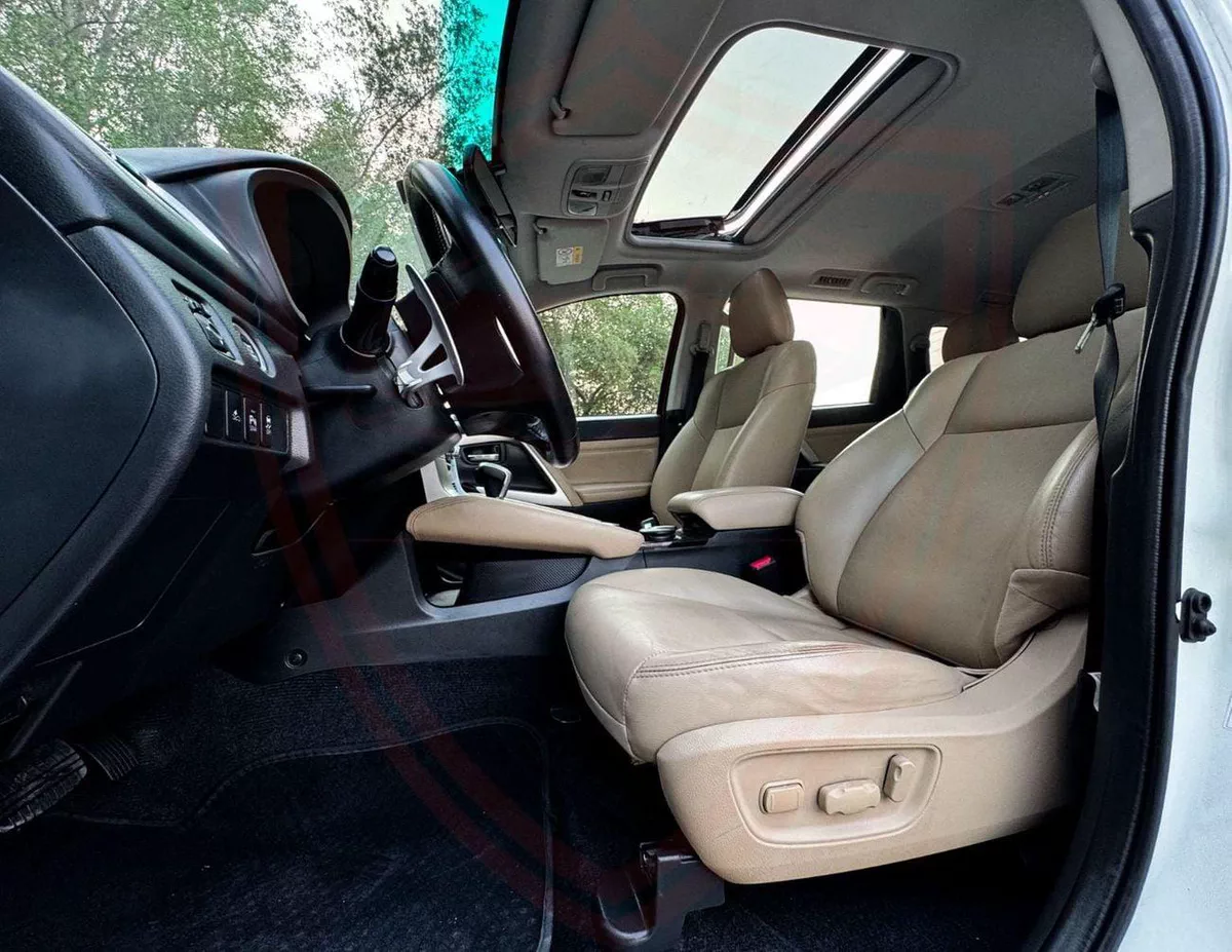 Mitsubishi Montero Sport GLS PREMIUM Mitsubishi Montero Sport | 3.0 L | 2023 | GCC | Accident-Free | In Excellent Condition | 1344 P.M-8-0