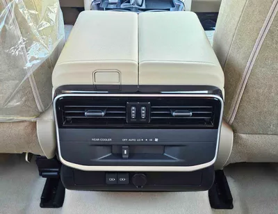 Toyota Land Cruiser GXR TWIN TURBO / 3.5L V6 PETROL / DRIVER PWR SEAT, COOL BOX / CODE # GXR-G-16