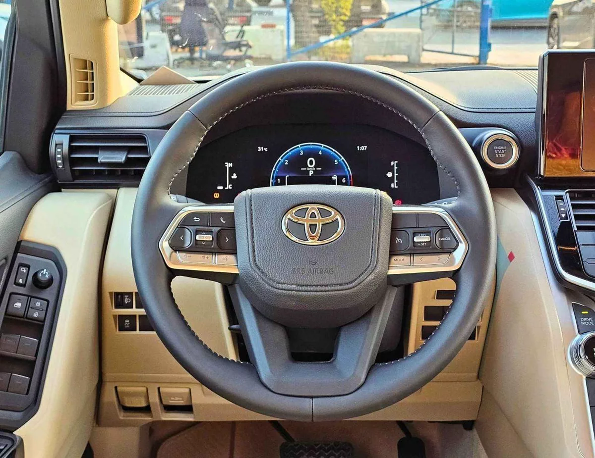 Toyota Land Cruiser GXR TWIN TURBO / 3.5L V6 PETROL / DRIVER PWR SEAT, COOL BOX / CODE # GXR-G-14-0
