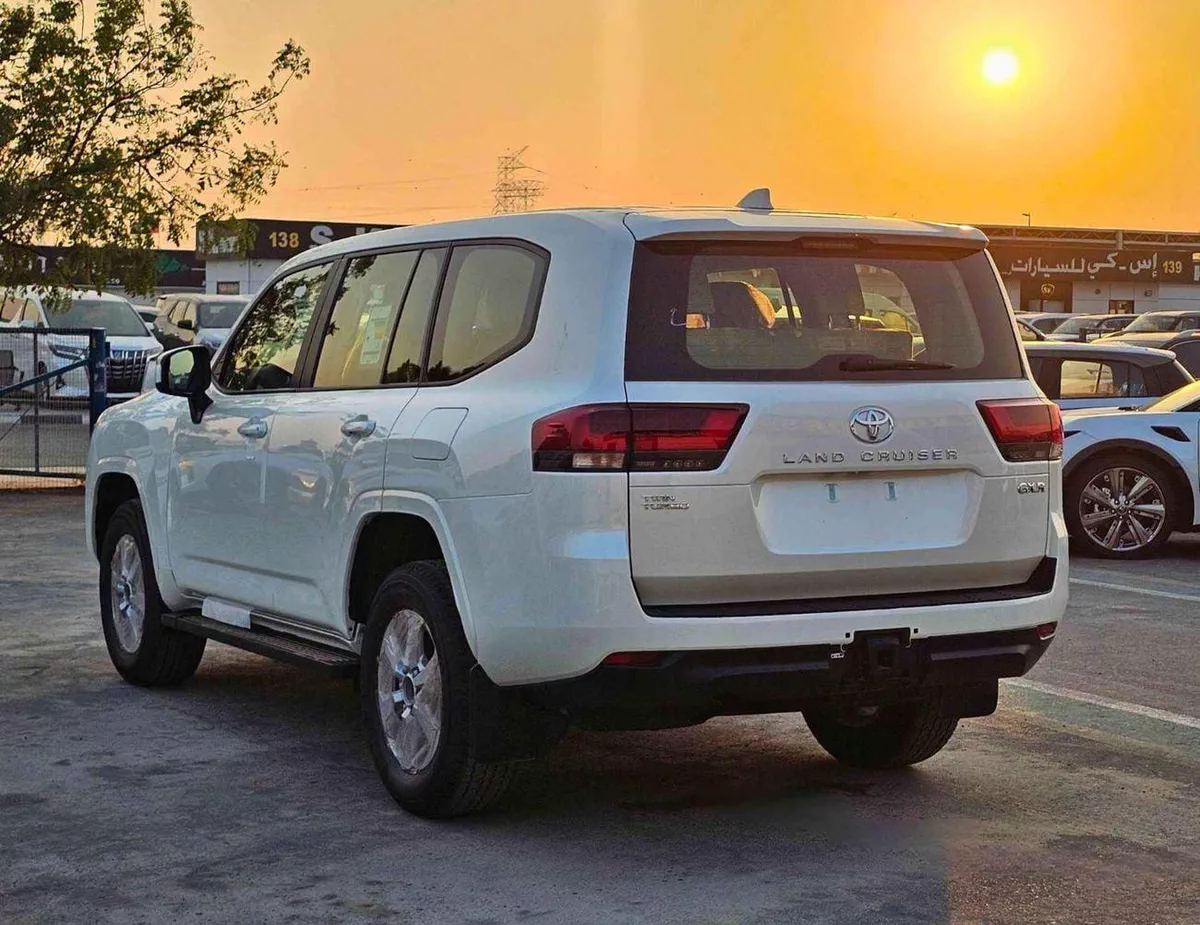 Toyota Land Cruiser GXR TWIN TURBO / 3.5L V6 PETROL / DRIVER PWR SEAT, COOL BOX / CODE # GXR-G-3-0