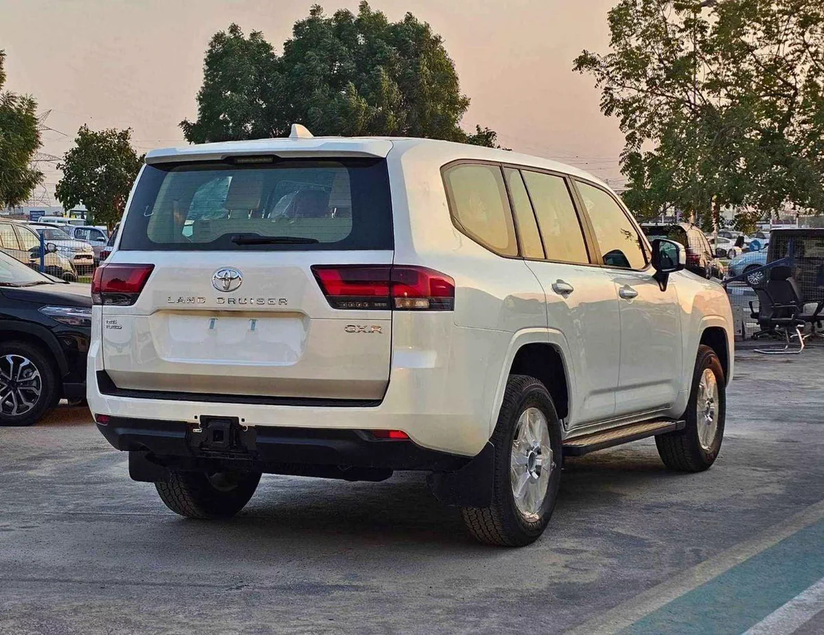 Toyota Land Cruiser GXR TWIN TURBO / 3.5L V6 PETROL / DRIVER PWR SEAT, COOL BOX / CODE # GXR-G-4-0