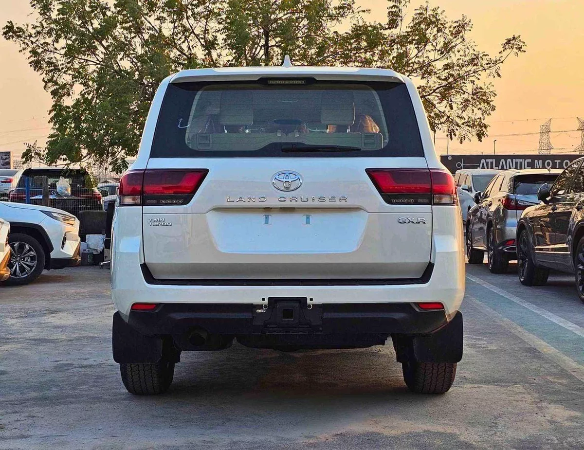 Toyota Land Cruiser GXR TWIN TURBO / 3.5L V6 PETROL / DRIVER PWR SEAT, COOL BOX / CODE # GXR-G-5-0