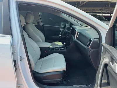 KIA SPORTAGE-8