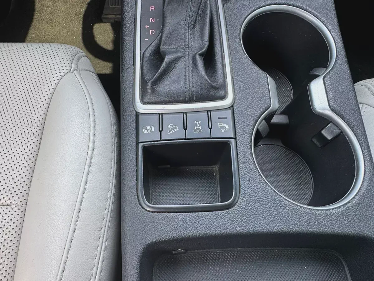 KIA SPORTAGE-11-11