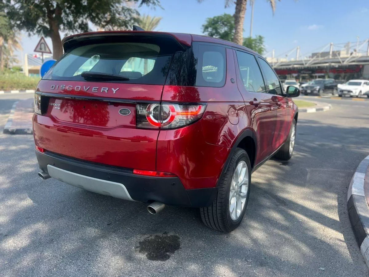 Land Rover Discovery HSE-4-0