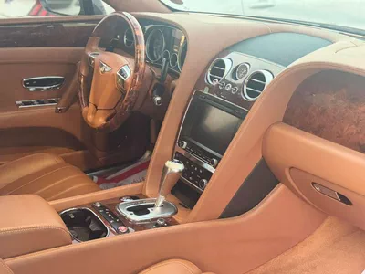 Bentley Flying Spur V8-5