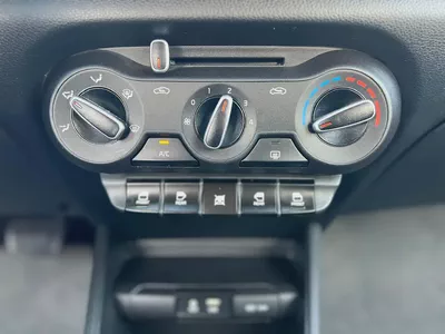 Kia Pegas EX 2023 GCC Specs-8