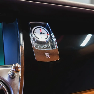 AED 339,950	 • Rolls-Royce Wraith  • 1 Year Warranty-7