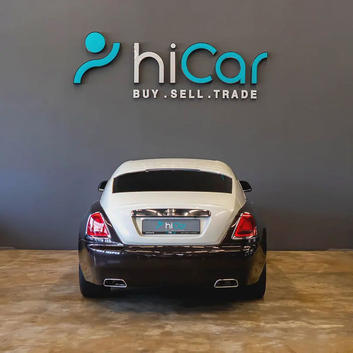 AED 339,950	 • Rolls-Royce Wraith  • 1 Year Warranty-3-3