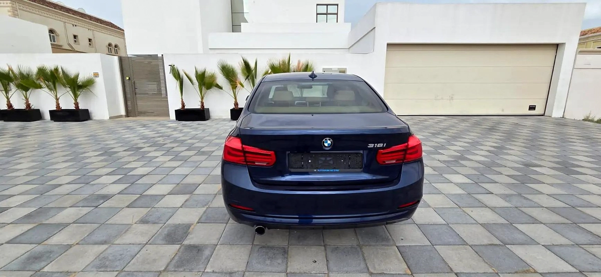 2018-BMW 318i-Excellent Condition-Bank Finance Available-10-10