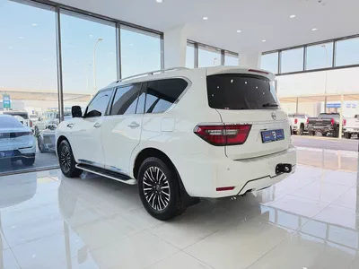 نيسان باترول بلاتينيوم ثمانية سلندر ابيض / احمر خليجي Patrol 2022 LE Platinum GCC Specs-3