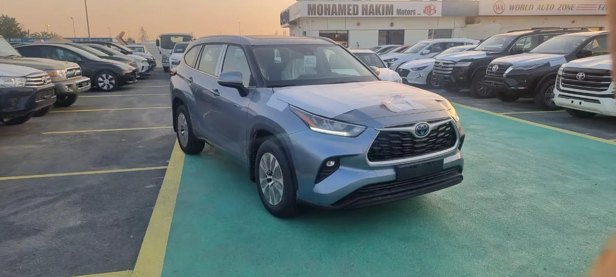 New 2023 Toyota Highlander