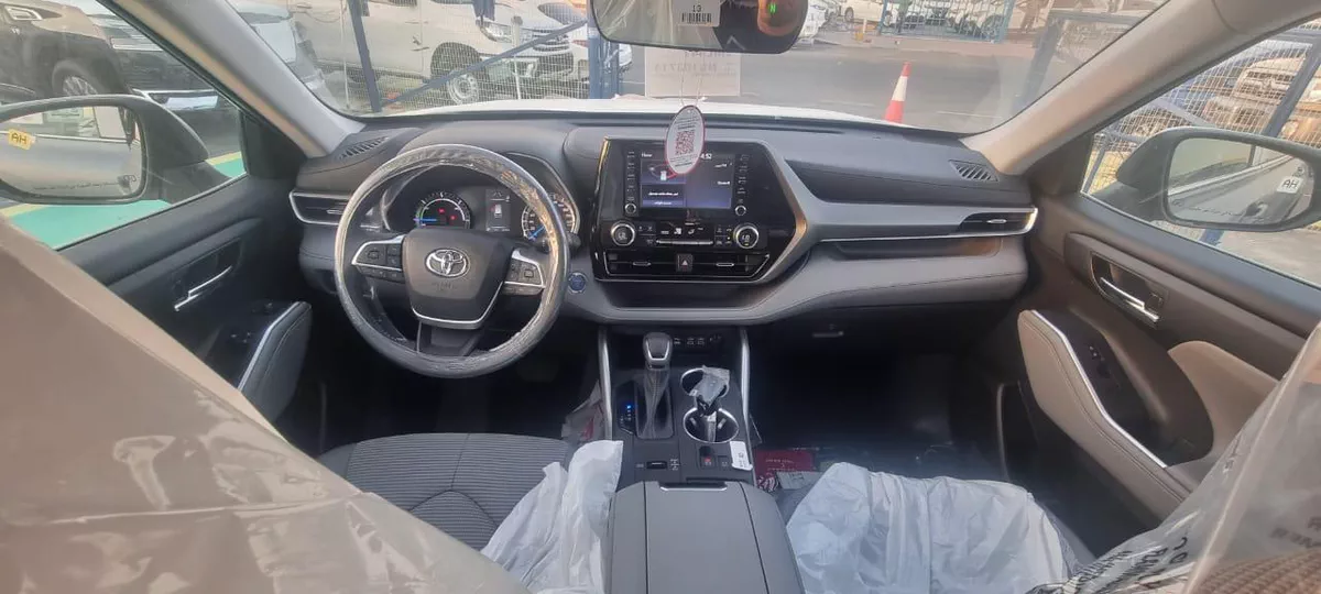 New 2023 Toyota Highlander-9-9