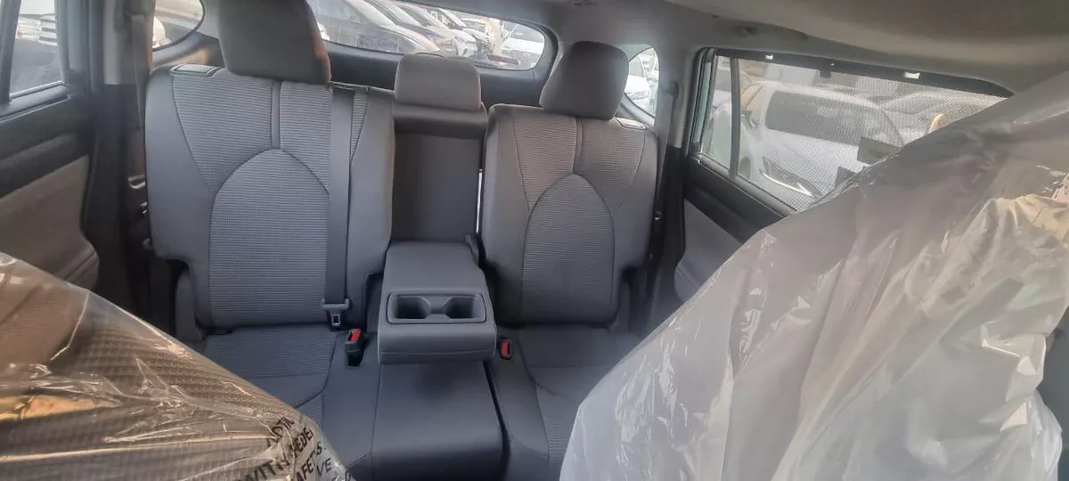 New 2023 Toyota Highlander-3-3