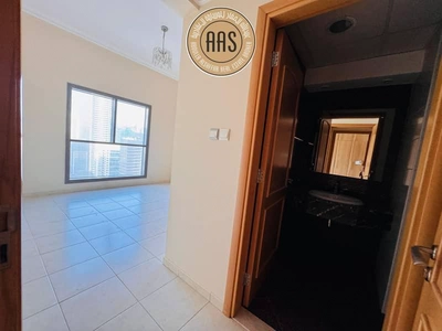 2BR in Marina | Big Layout | 130K in 4 Cheques-19