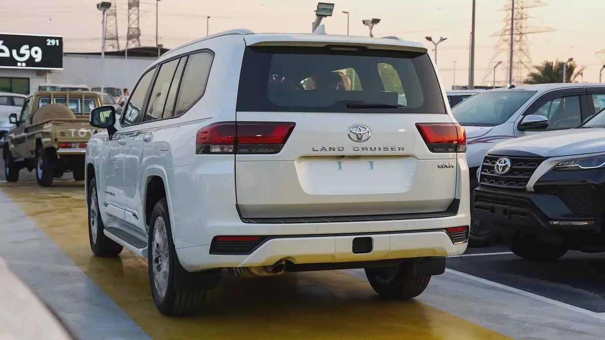 2026 Toyota Land Cruiser GXR 4.0L WITH RADAR GCC Specs-6-6