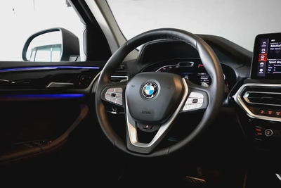 BMW X4 xdrive20i 2023 / 1000km Only!! / 2600 AED monthly / One year warranty-9