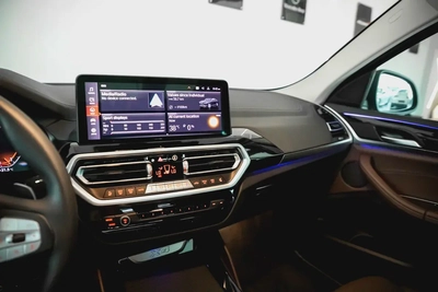 BMW X4 xdrive20i 2023 / 1000km Only!! / 2600 AED monthly / One year warranty-10