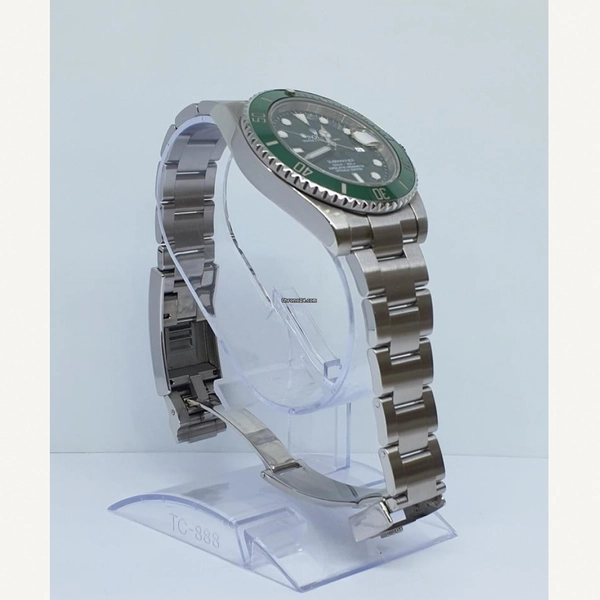 Rolex Submariner Date | Green Dial with Green Bezel Discontinued Model | Used (Good) | Original box | No original papers