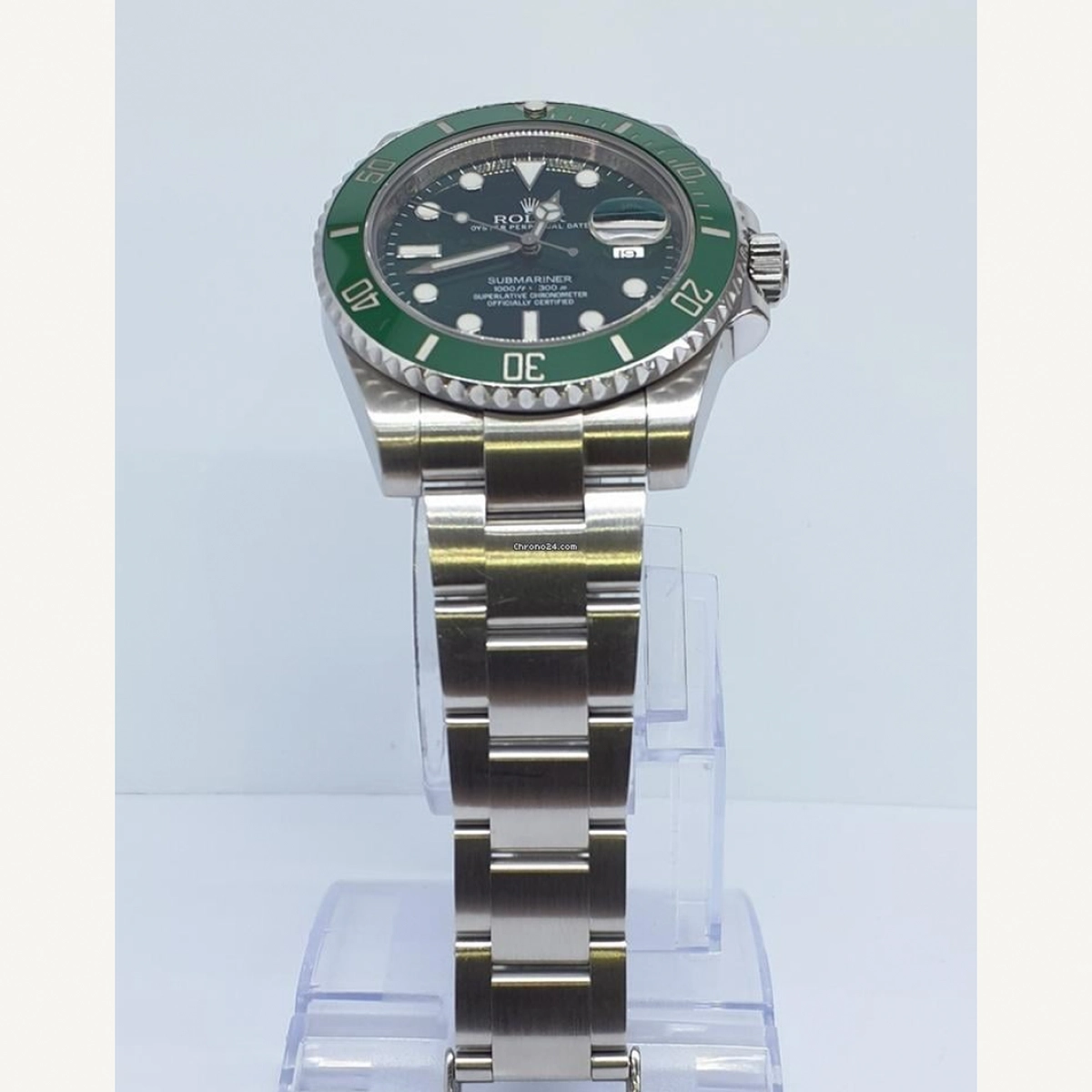 Rolex Submariner Date | Green Dial with Green Bezel Discontinued Model | Used (Good) | Original box | No original papers-2-2