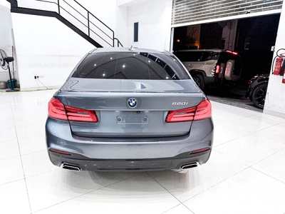 Massive Price Drop!!! // AED 1,880 // 20%DP // 2018 BMW 520i M-Sport // 48 Months-1