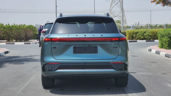 XPENG G9 Performance (Green)