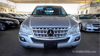 Mercedes Benz ML350-1
