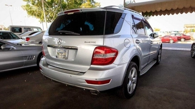 Mercedes Benz ML350-3