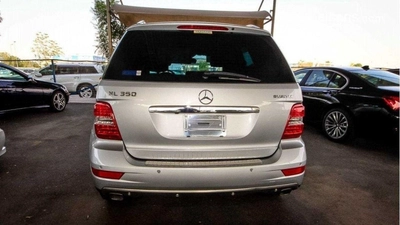 Mercedes Benz ML350-4