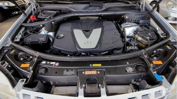 Mercedes Benz ML350
