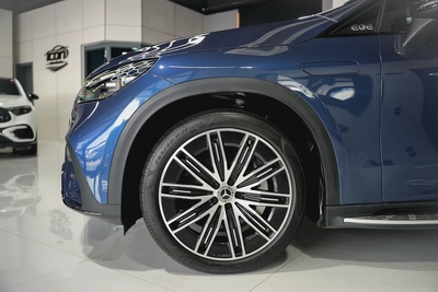 2023 Mercedes-Benz EQE 350 4MATIC | GCC Specs | Electric Luxury-3