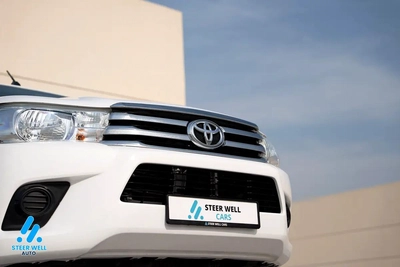 2022 Toyota Hilux GL 2.7 L Automatic – GCC Specs Dual Cab Pickup | Book Now-4