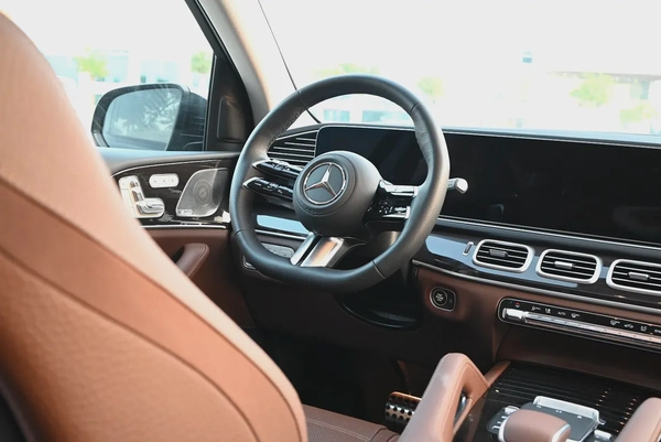 RAMADAN OFFER - EMI 6,160 AED - MERCEDES GLS 450 2025 - 4 MATIC