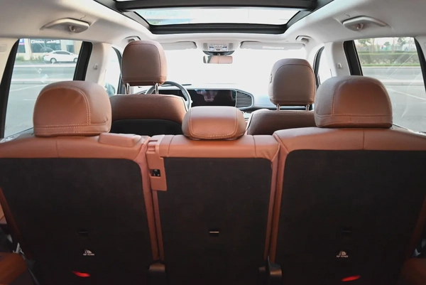 RAMADAN OFFER - EMI 6,160 AED - MERCEDES GLS 450 2025 - 4 MATIC