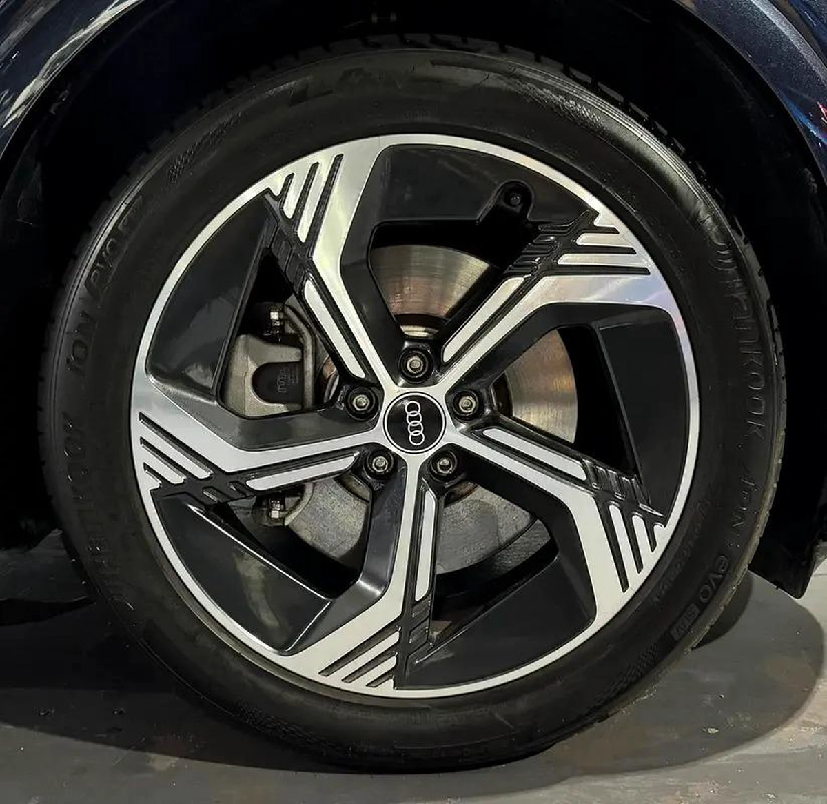 Audi Q4 e-tron 40 2024 | Chinese Specs | Low Mileage | Swiss Auto Service 2029-15-15