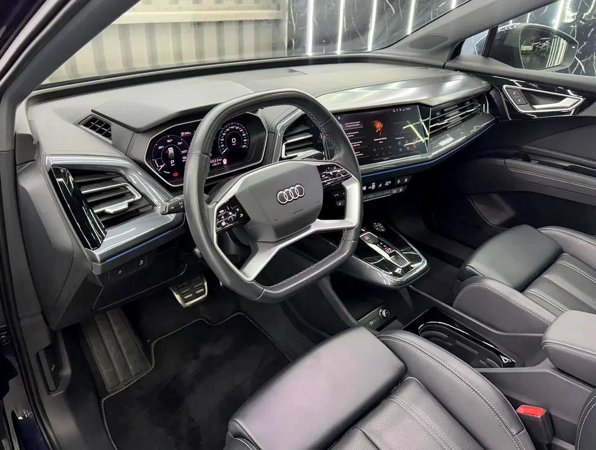 Audi Q4 e-tron 40 2024 | Chinese Specs | Low Mileage | Swiss Auto Service 2029-14-14